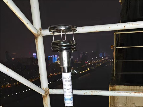 金屬款微型氣象儀案例實(shí)拍